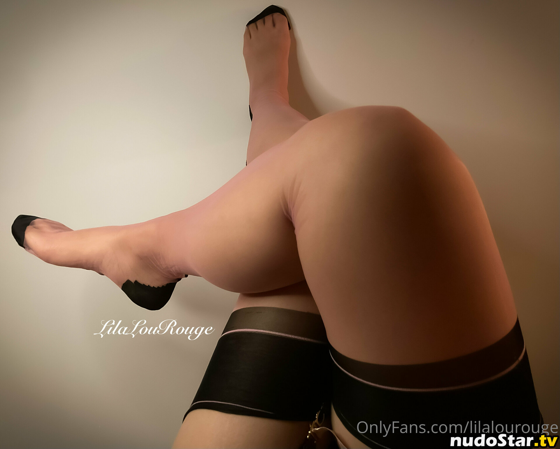 fantasyfetishismdotcom / lilalourouge Nude OnlyFans Leaked Photo #5
