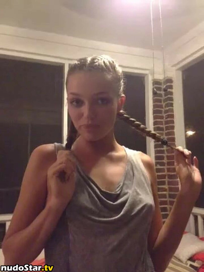Lili Simmons / liliflower33 Nude OnlyFans Leaked Photo #8