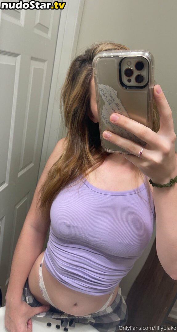 Lillyygirl / lillyblake Nude OnlyFans Leaked Photo #27