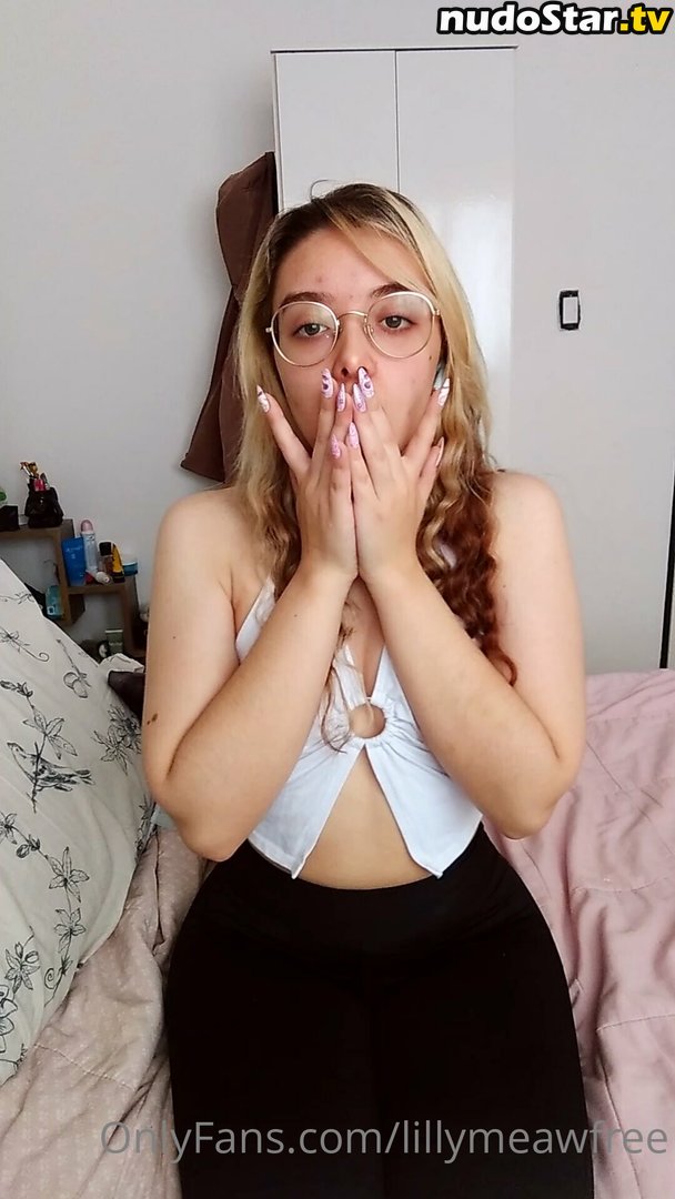 lillymeawfree / lilyyfree Nude OnlyFans Leaked Photo #16