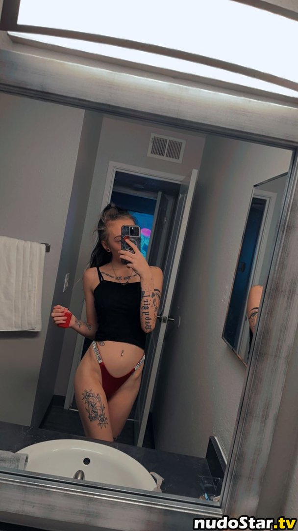 Brea Marie / Lilplaybunny / _brea.marie_ / lilplaybunny3 Nude OnlyFans Leaked Photo #1