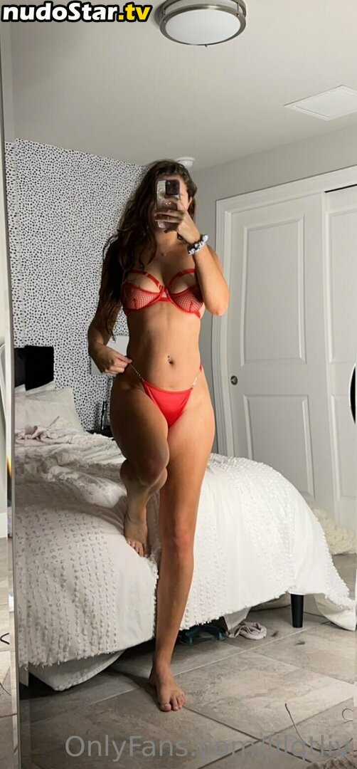 lilqtliv / livlove3444 Nude OnlyFans Leaked Photo #128