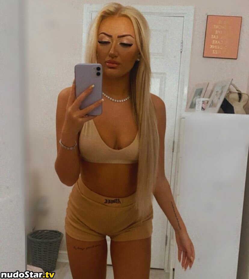 Lily Mcalpine / _lily.mcalpine_ / lizzymcalpine Nude OnlyFans Leaked Photo #23