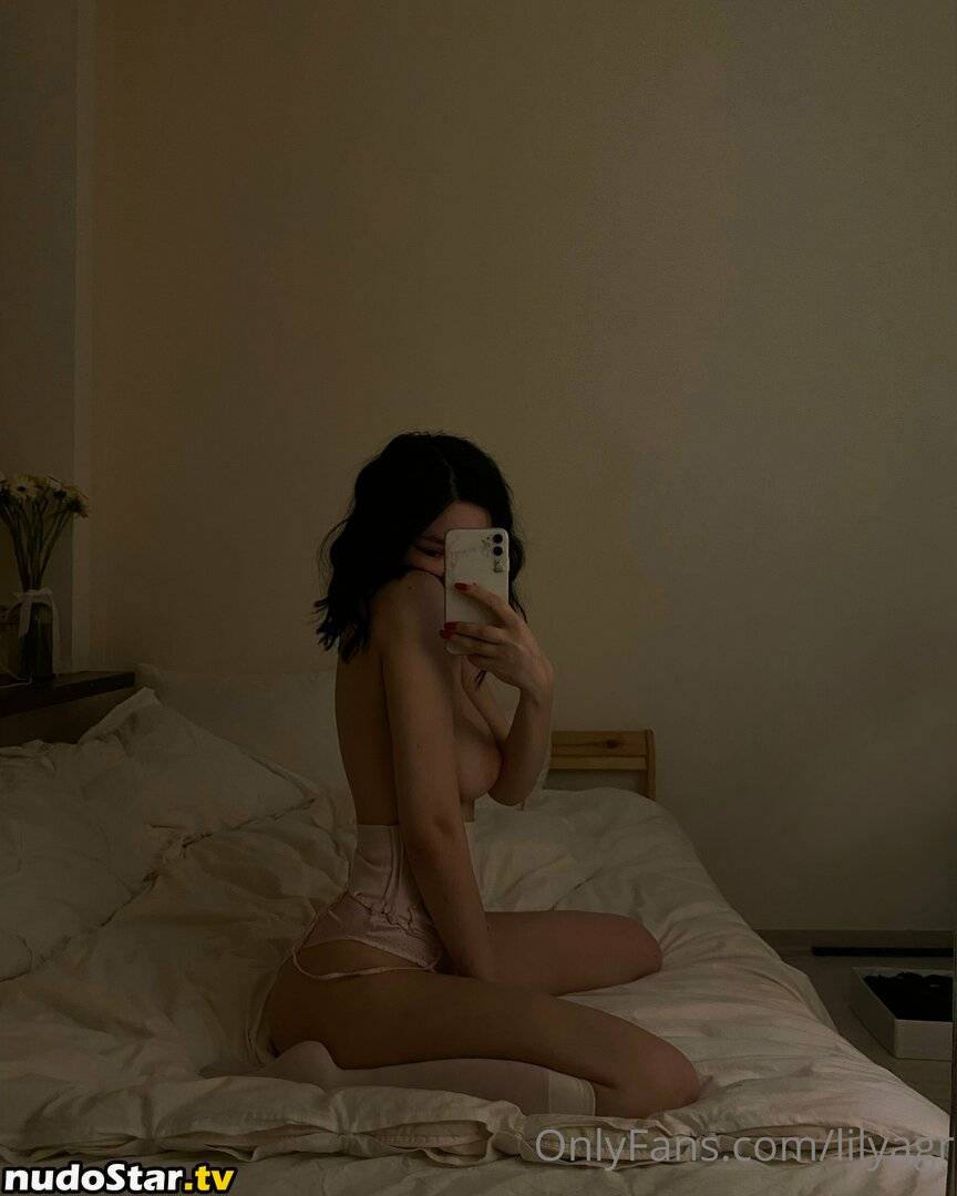 Lilyagr / https: Nude OnlyFans Leaked Photo #22