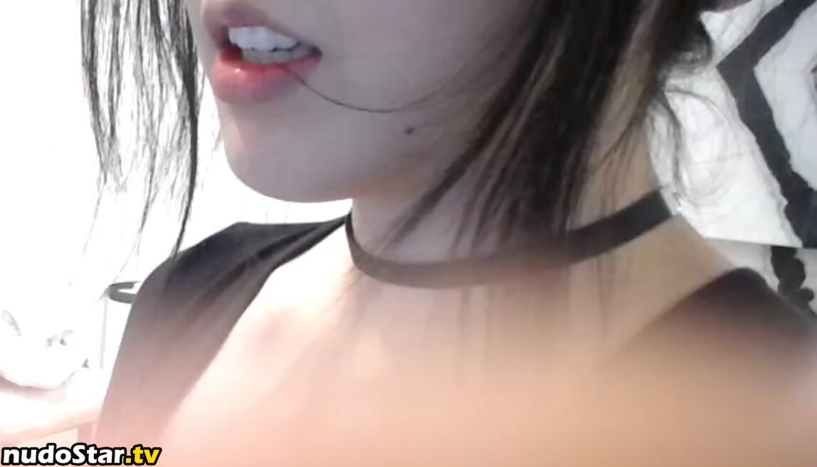 LilyPichu / onlysaber Nude OnlyFans Leaked Photo #83