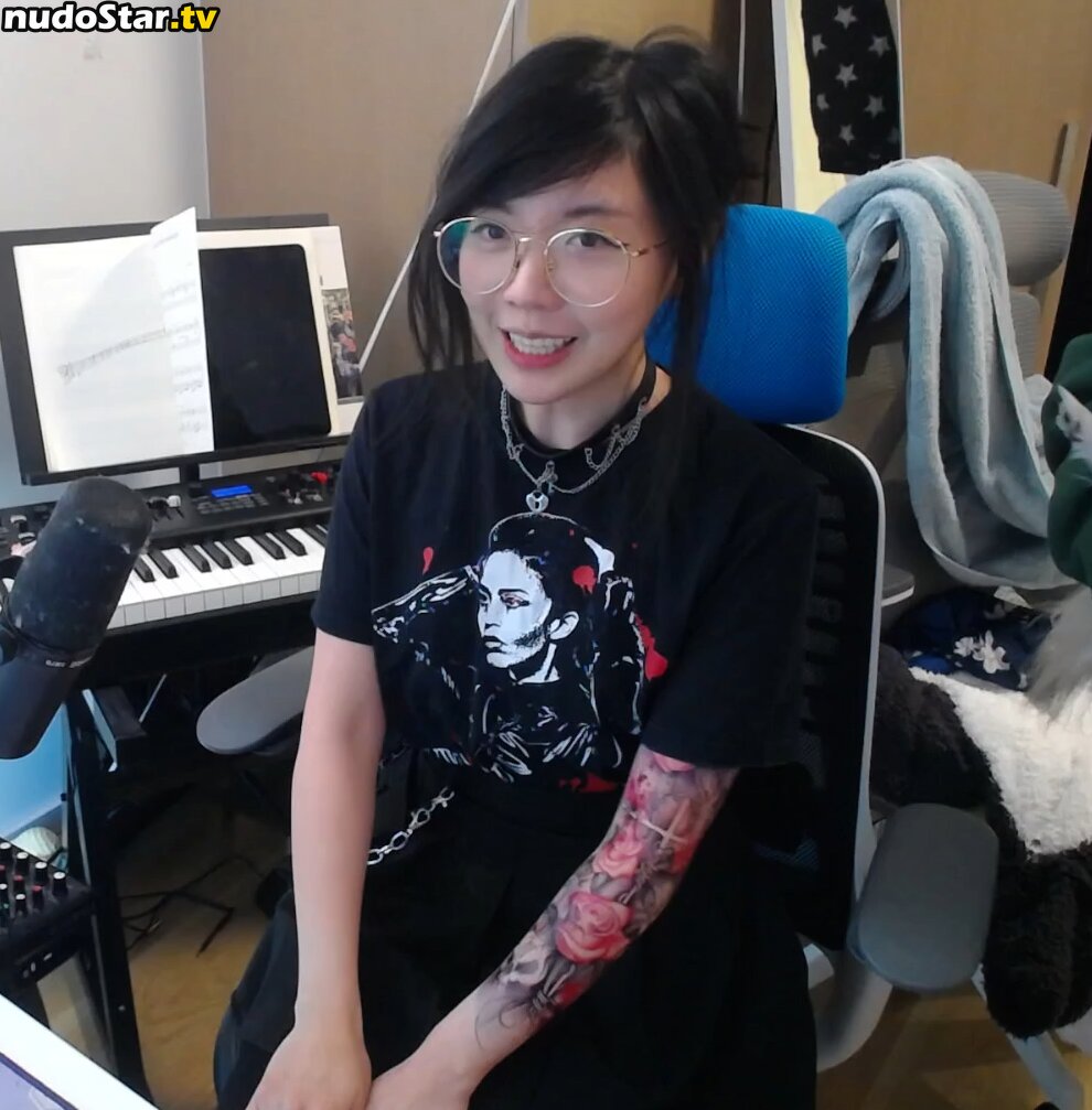 LilyPichu / onlysaber Nude OnlyFans Leaked Photo #543
