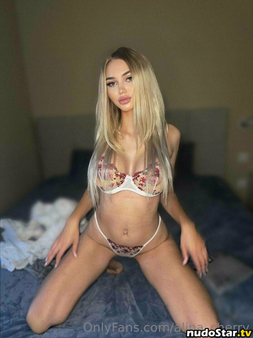 lilyy_star / thelillystar Nude OnlyFans Leaked Photo #18