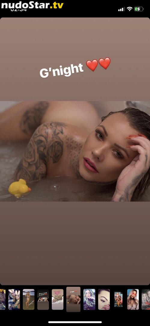 Lindsay Clark / Linzz_Ox / linseabeth Nude OnlyFans Leaked Photo #1