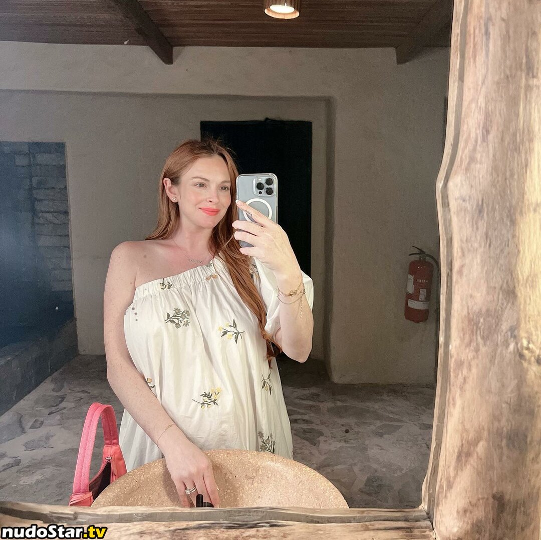 Lindsay Lohan / lindsaylohan / lindsaylohan201 Nude OnlyFans Leaked Photo #35