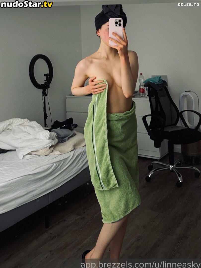 Linnea / Linneasky / musclemommycosplays Nude OnlyFans Leaked Photo #9