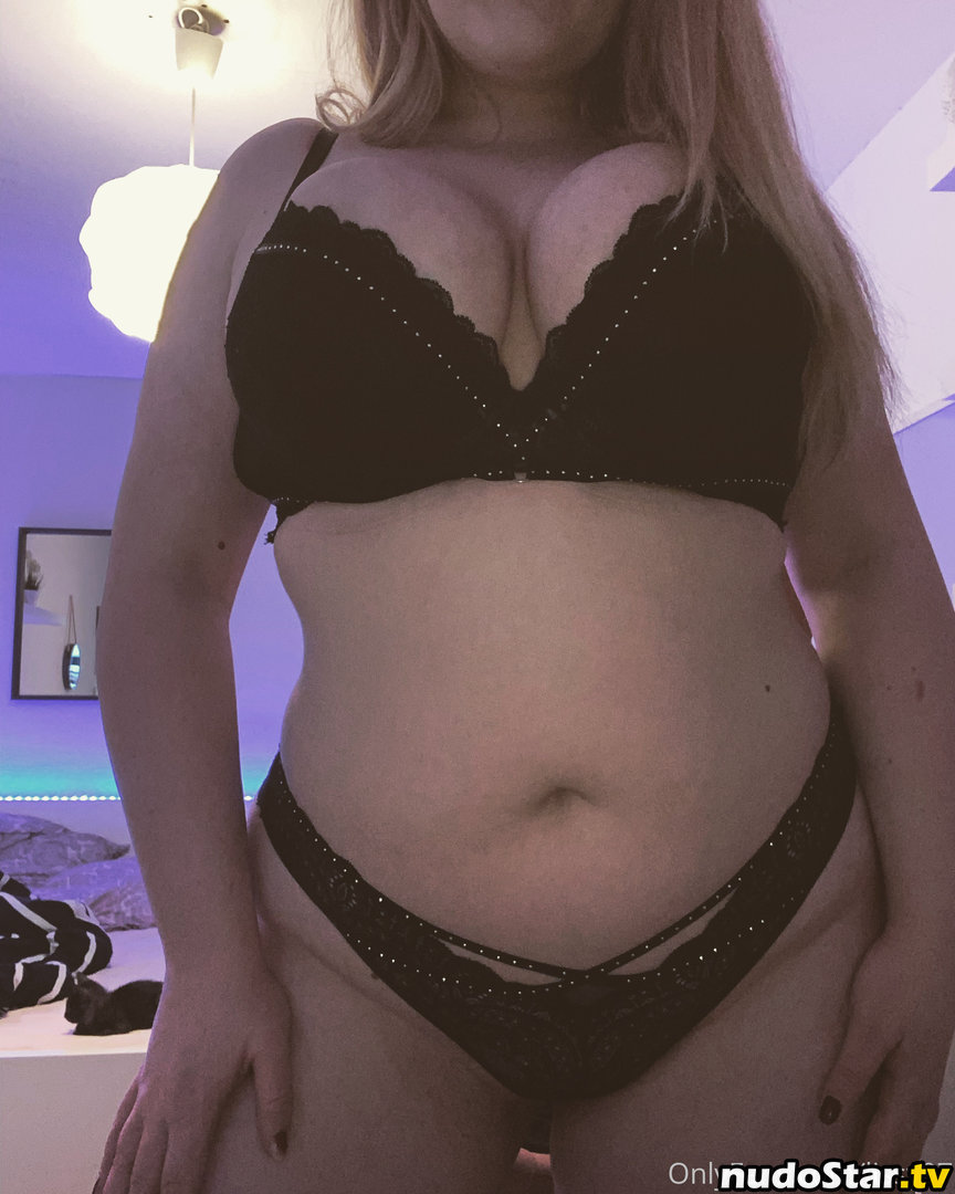 lissy497 / lissy97 Nude OnlyFans Leaked Photo #5