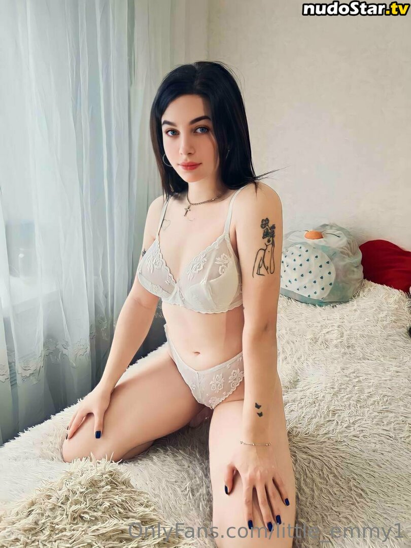 little_emmy1 Nude OnlyFans Leaked Photo #49