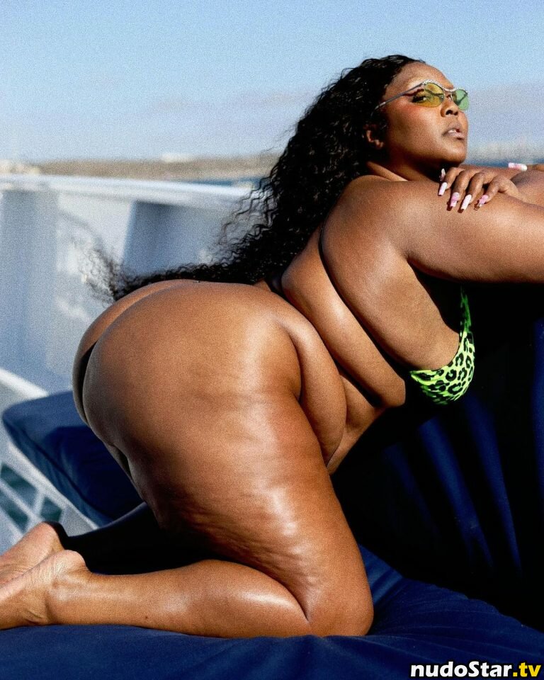 Lizzo / lizzobeeating Nude OnlyFans Leaked Photo #38