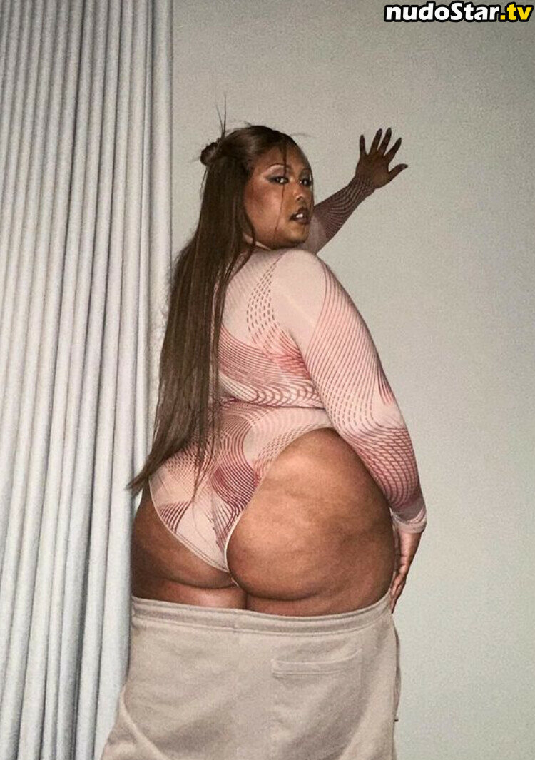 Lizzo / lizzobeeating Nude OnlyFans Leaked Photo #45