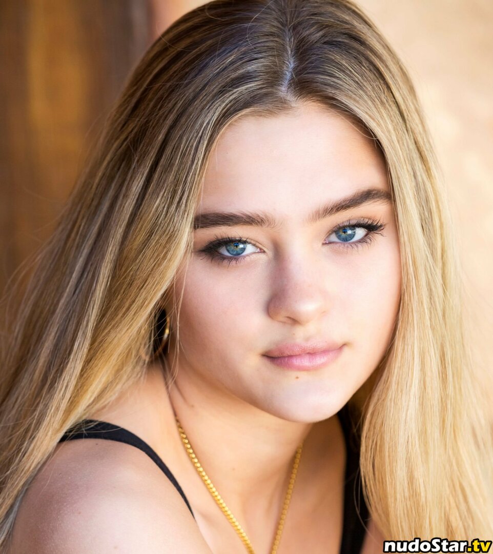 Lizzy Greene / LizzyGreeneOF / izzygreen / lizzy_greene Nude OnlyFans Leaked Photo #41