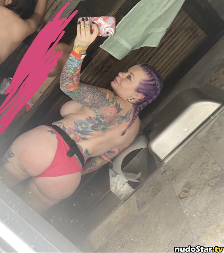 Lizzy Pink / lizzypink / miss_lizzypink Nude OnlyFans Leaked Photo #1