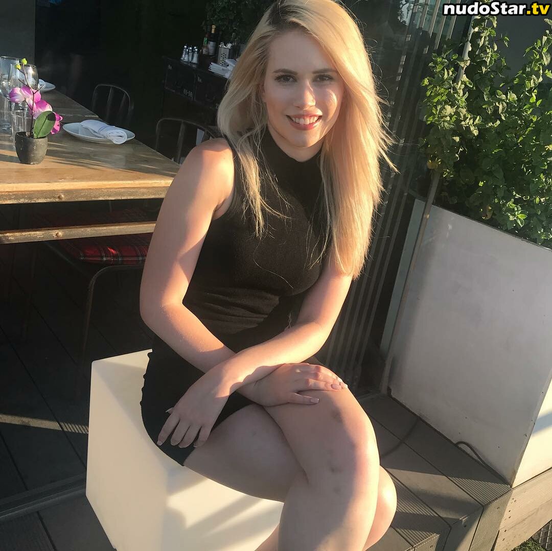 Local TV Presenters / Weather Girls / thelauraschweizer Nude OnlyFans Photo  #154 - Nudostar.TV