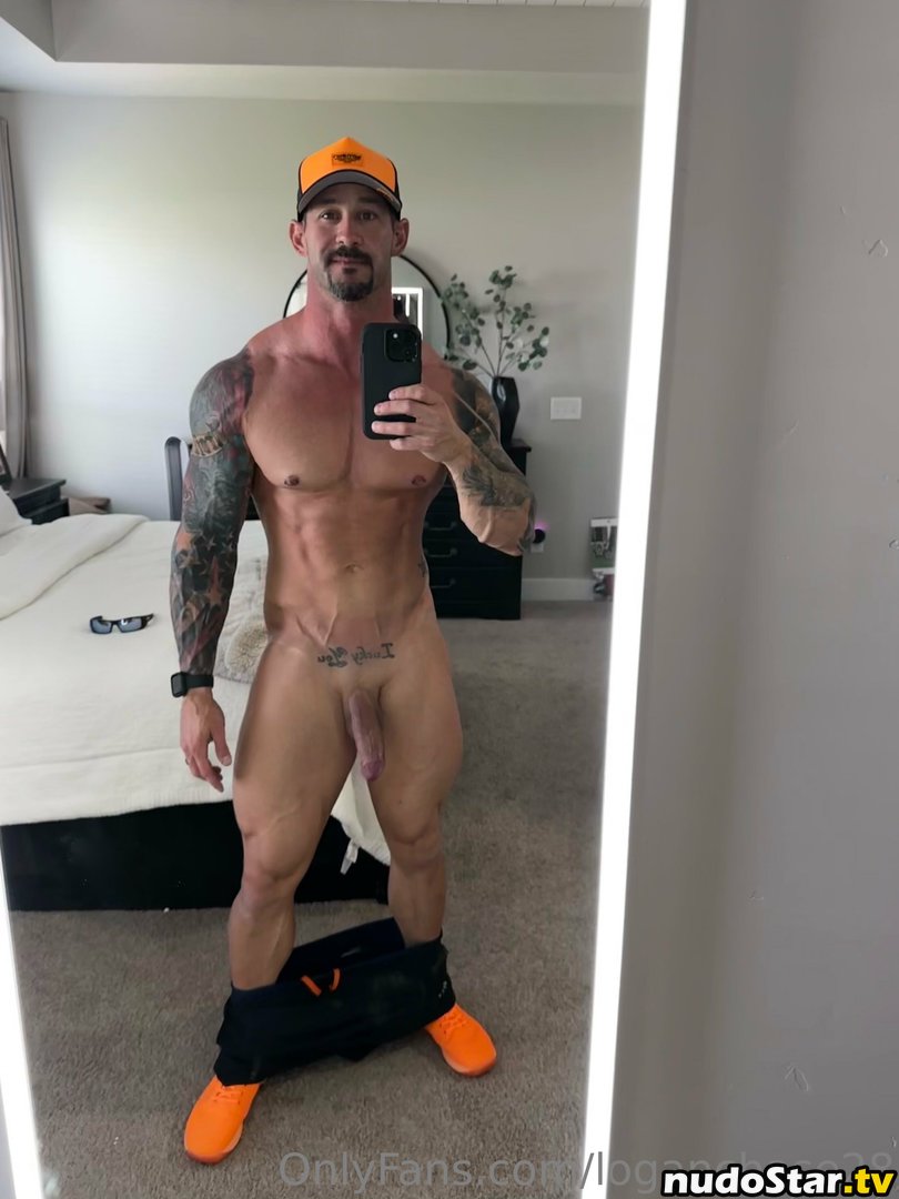 firefighter28220 / loganchase28 Nude OnlyFans Leaked Photo #11