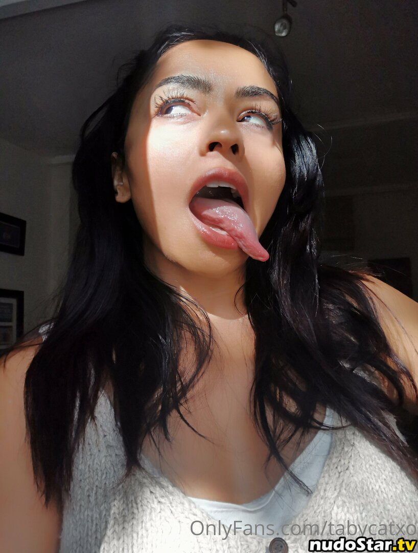 Long Tongue Fetish / _longtonguelewis / diqueentongue / longtonguelewis Nude OnlyFans Leaked Photo #142