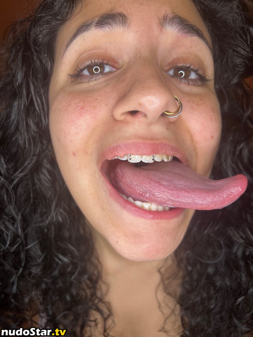 Long Tongue Fetish / _longtonguelewis / diqueentongue / longtonguelewis  Nude OnlyFans Photo #150 - Nudostar.TV