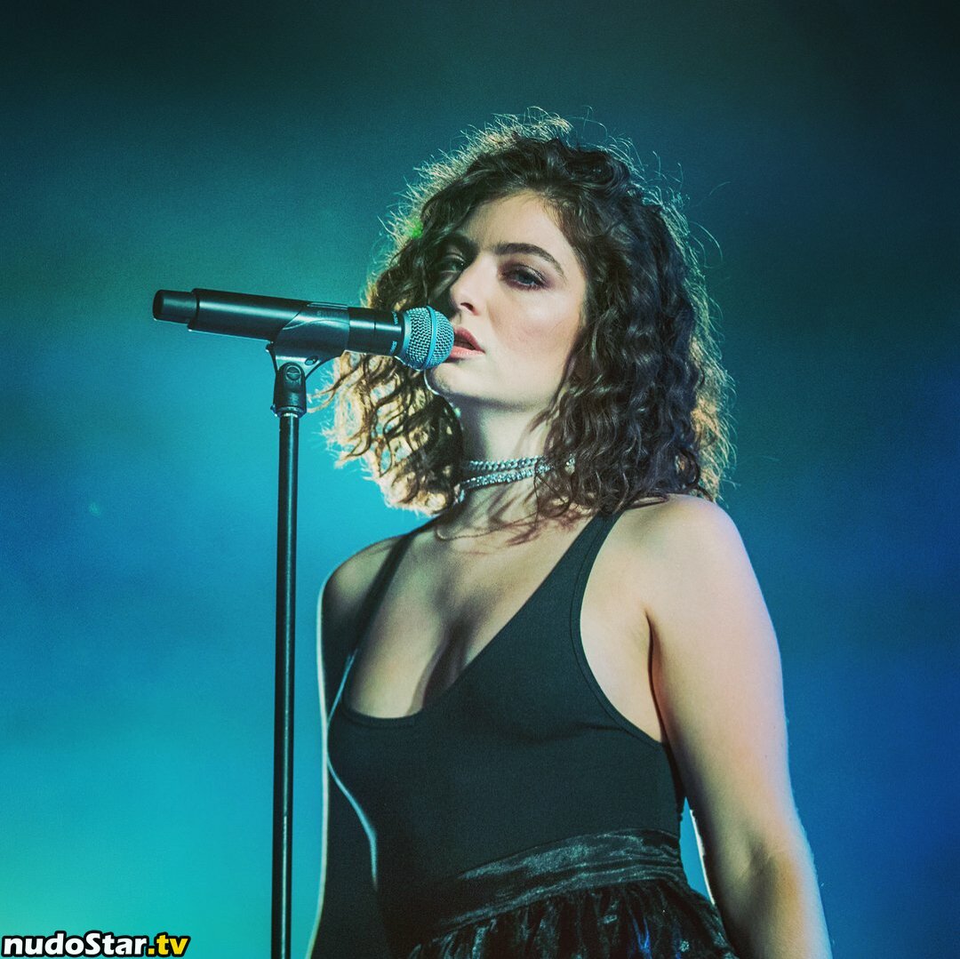 Lorde Nude OnlyFans Leaked Photo #128