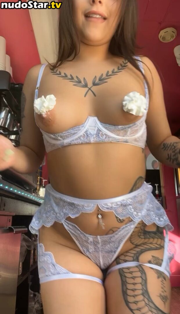 lovelykyliee / lovelykylieept.3 Nude OnlyFans Leaked Photo #43