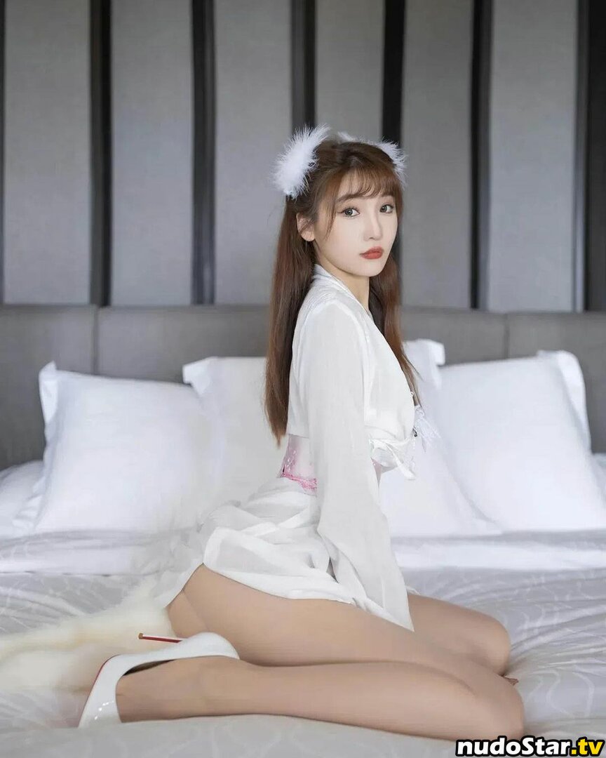 Lu Xuan Xuan / lxxbaby.official / 陆萱萱 Nude OnlyFans Leaked Photo #41