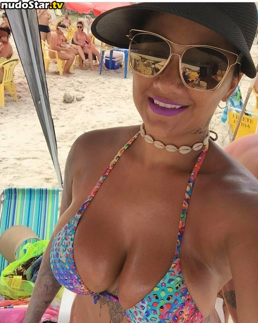 Luana Lopes / luana_lopes_lara / luanaloopess / morena maravilhosa Nude OnlyFans Leaked Photo #4