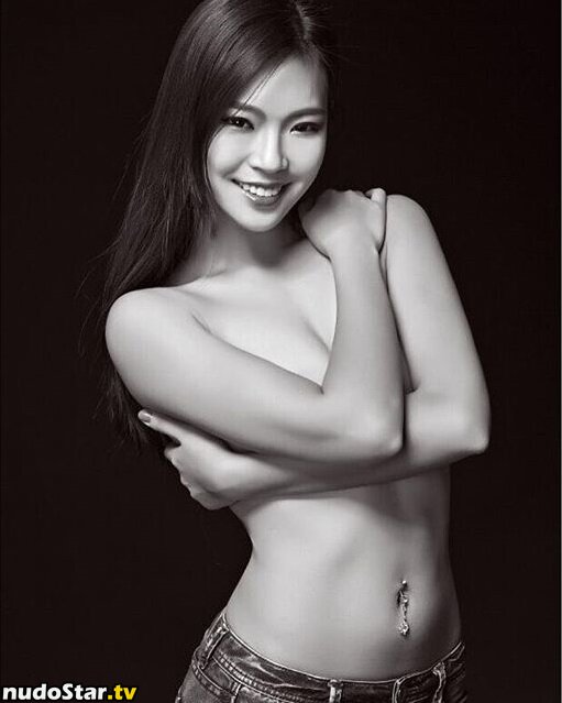 Lucia Liu / luseeyalu Nude OnlyFans Leaked Photo #6