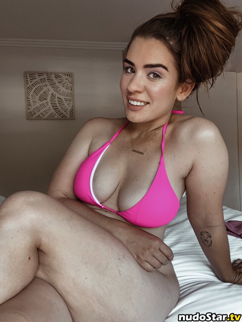 Lucy Banks / itslucybanks / itsnotlucybanks Nude OnlyFans Leaked Photo #69