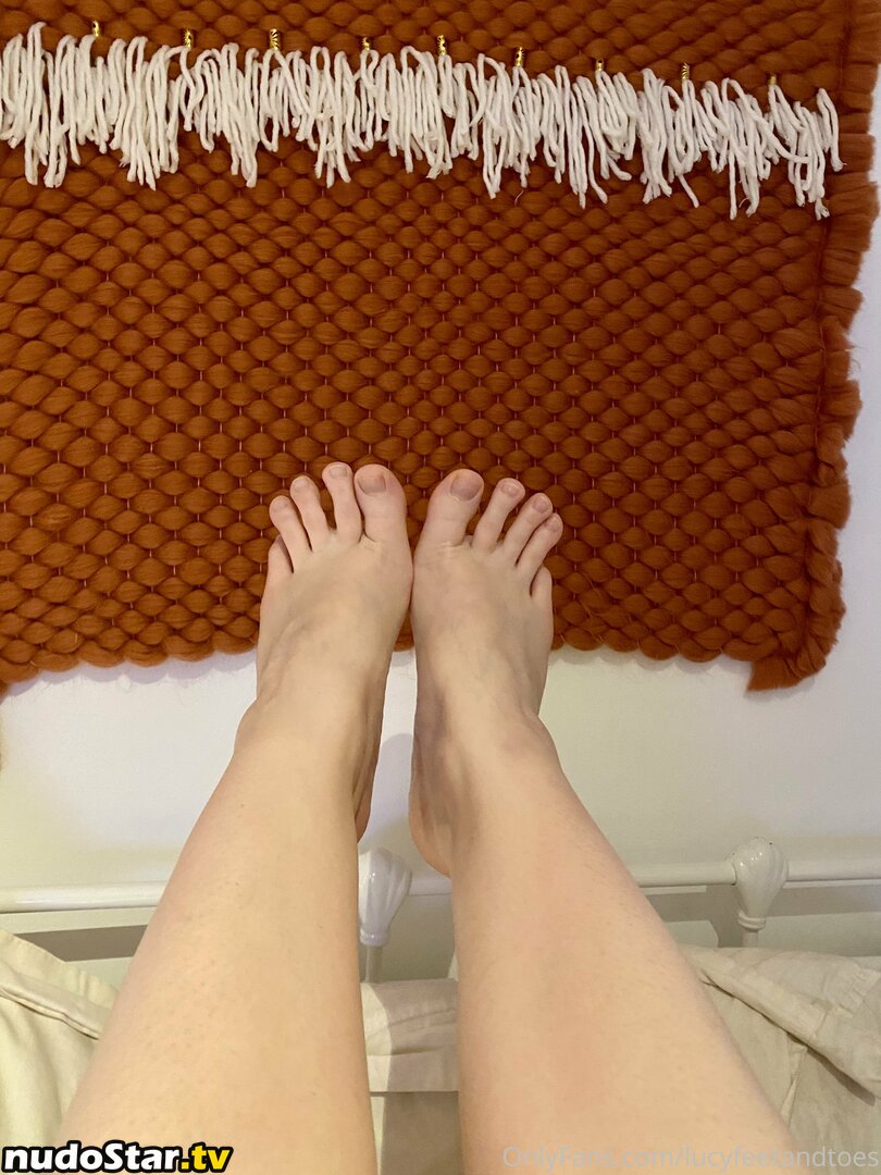 lucyfeetandtoes / lucysweetfeet Nude OnlyFans Leaked Photo #7