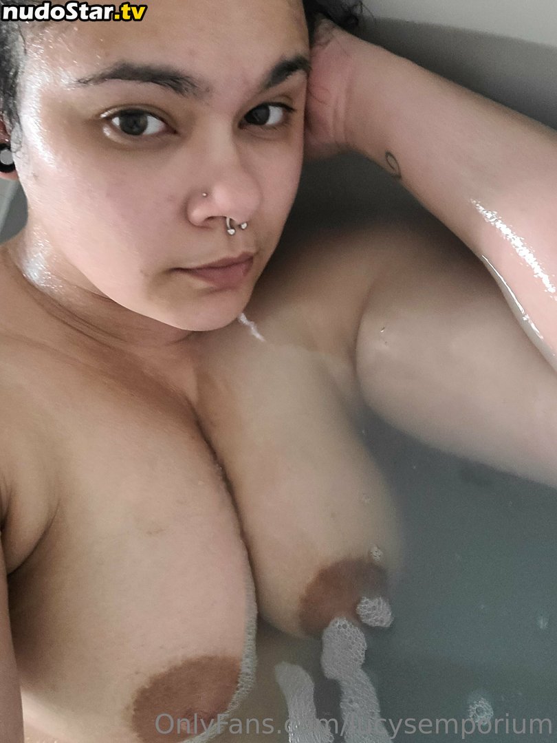 lucysemporium Nude OnlyFans Leaked Photo #1