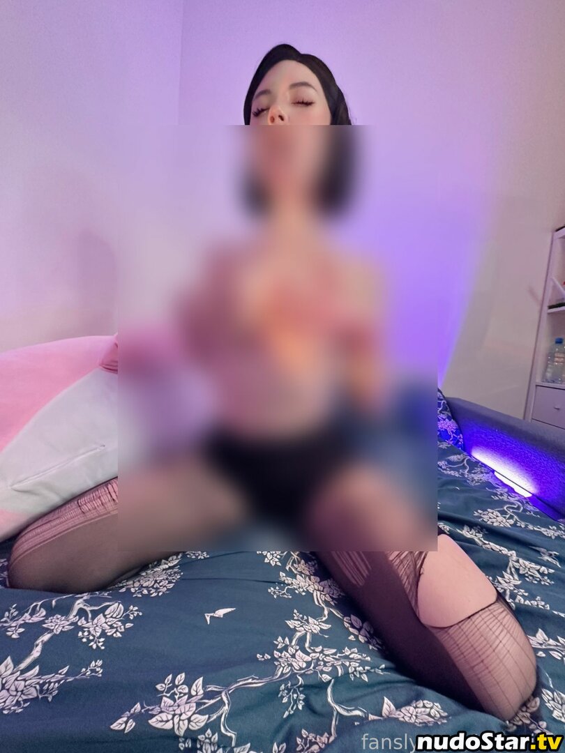 Lunaritie / lunaritiecosplay Nude OnlyFans Leaked Photo #56
