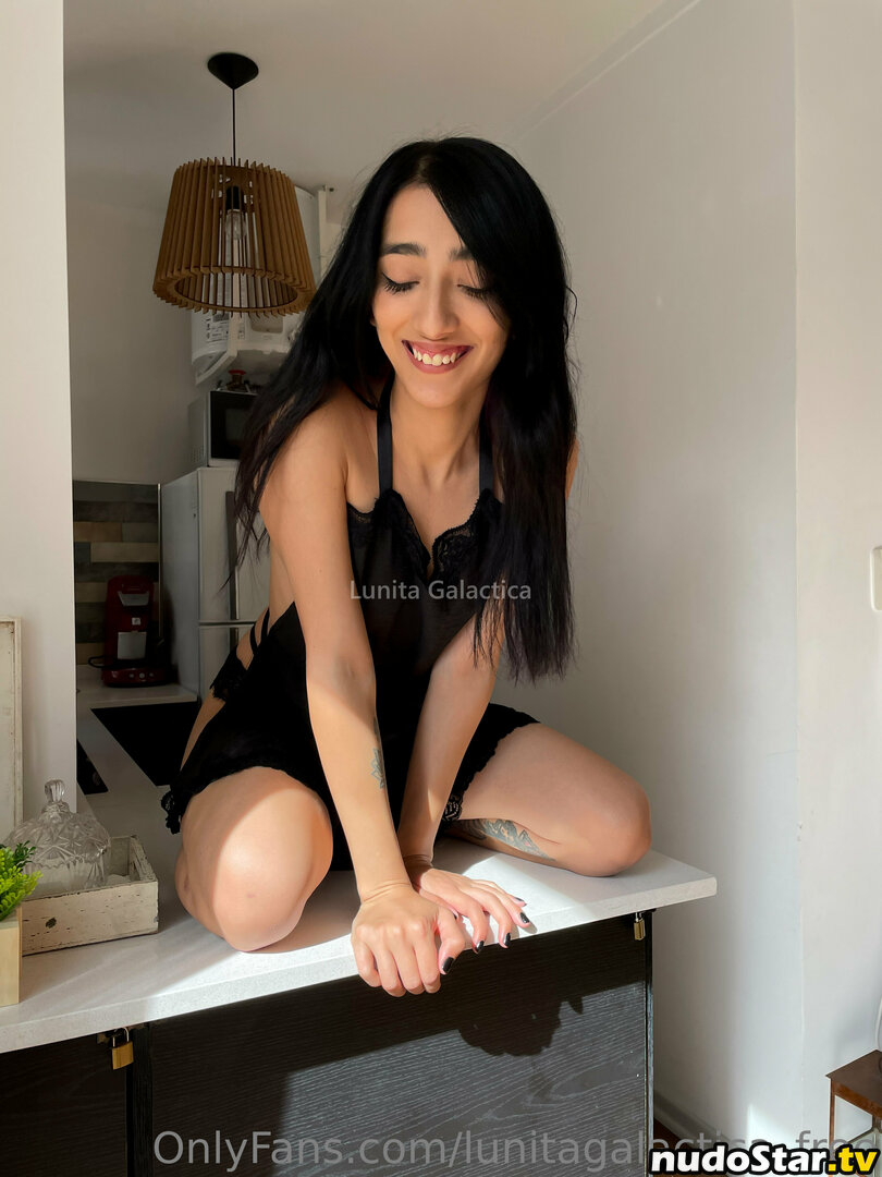free_wlsinbiogrowtopia / lunitagalactica_free Nude OnlyFans Leaked Photo #23