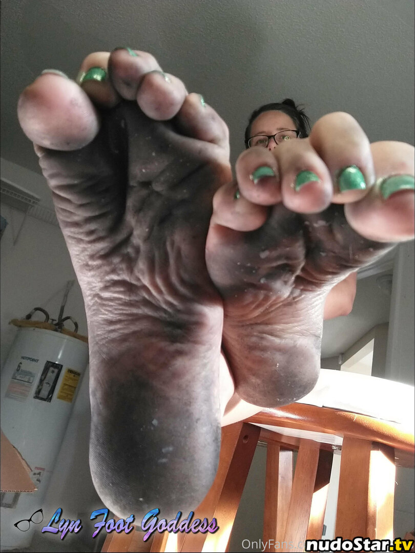 lynfootgoddess Nude OnlyFans Leaked Photo #12