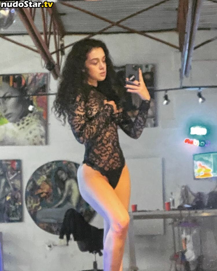 mademoiselleoz / samiaoz Nude OnlyFans Leaked Photo #6