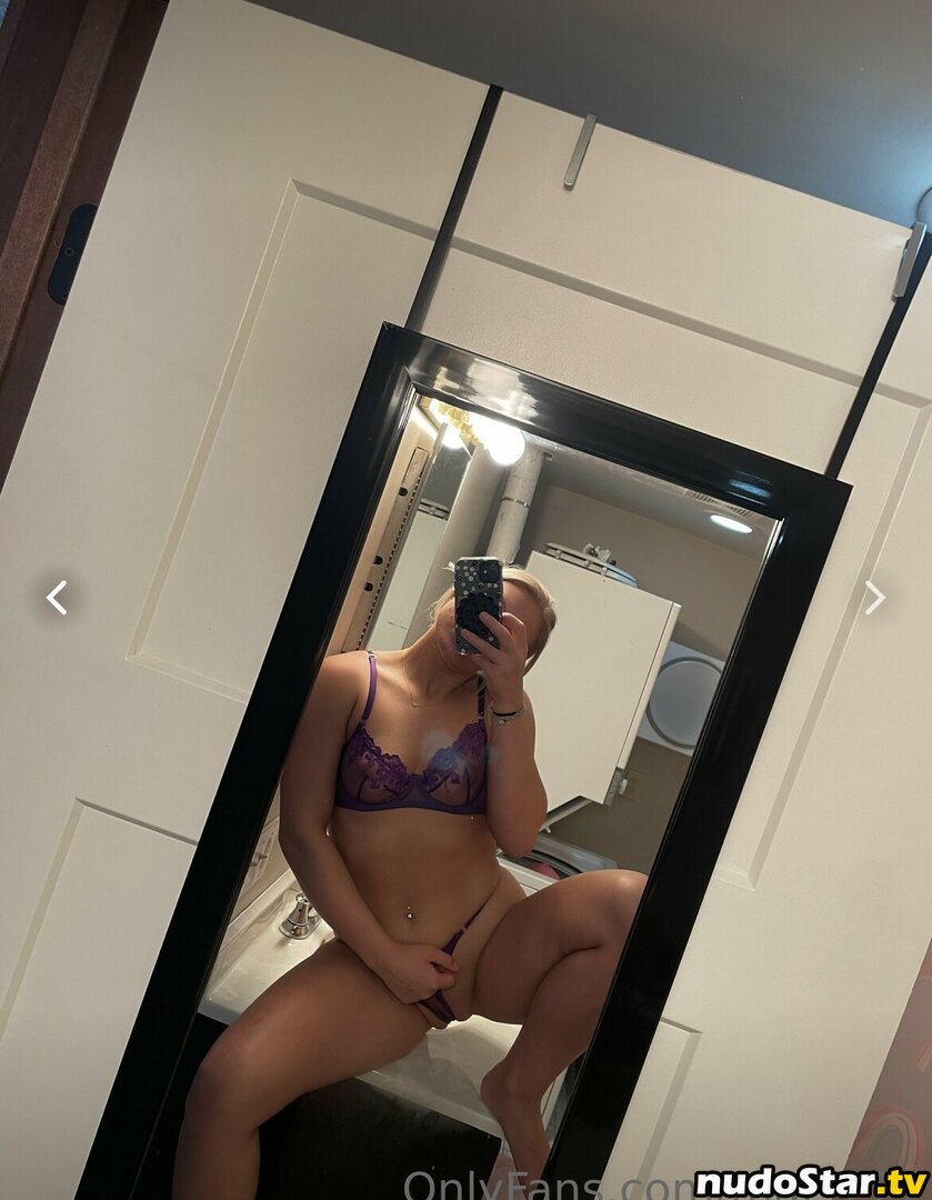 caylaphinn222 / mae.222 Nude OnlyFans Leaked Photo #75