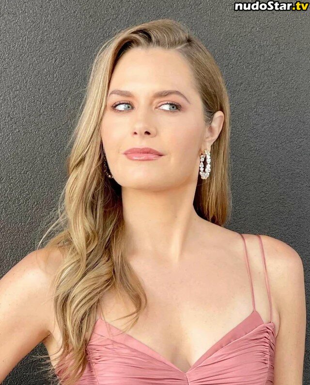 Maggie Lawson / magslawslawson Nude OnlyFans Leaked Photo #14