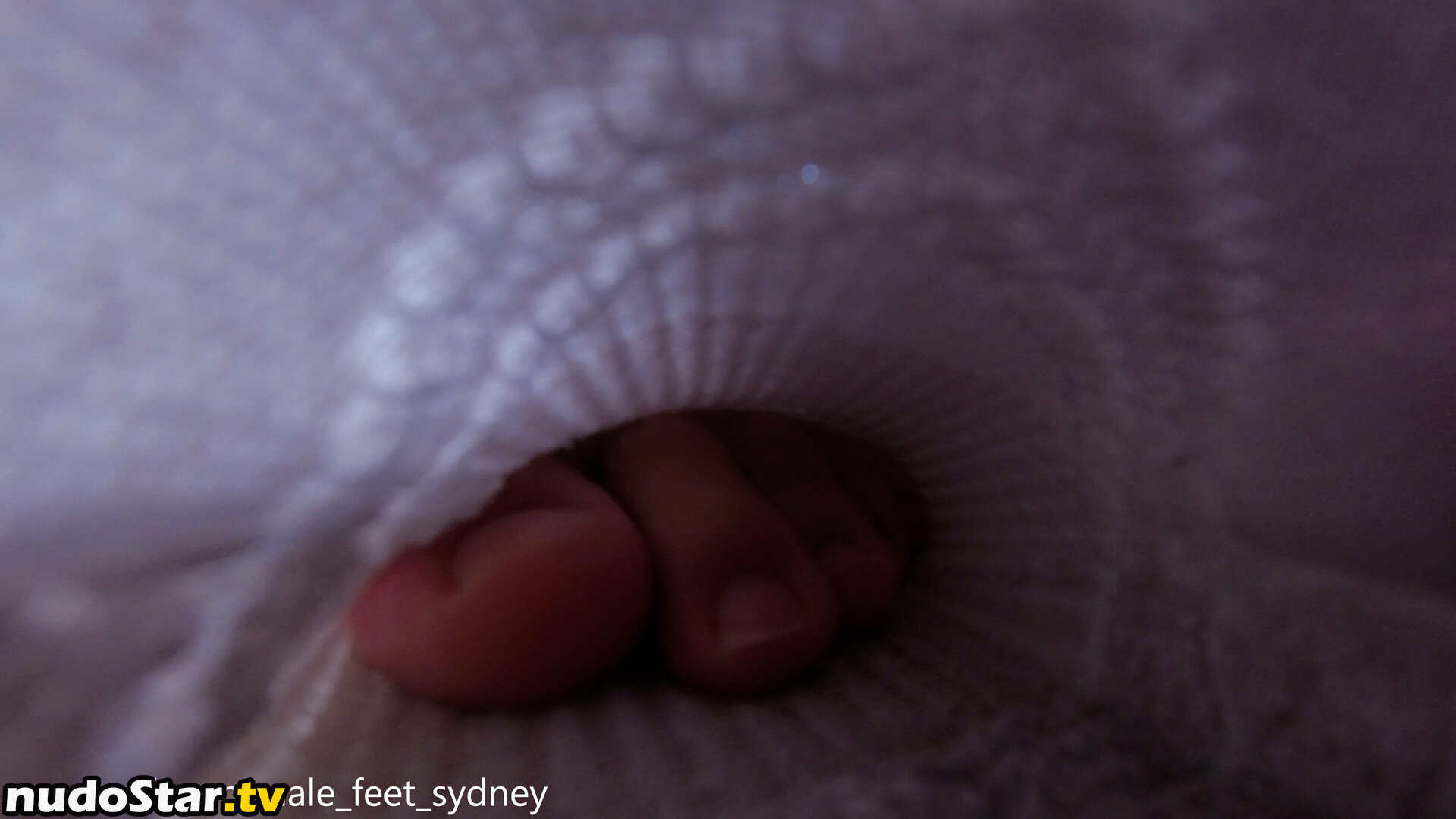 male_feet_sydney / sydney_feet Nude OnlyFans Leaked Photo #13