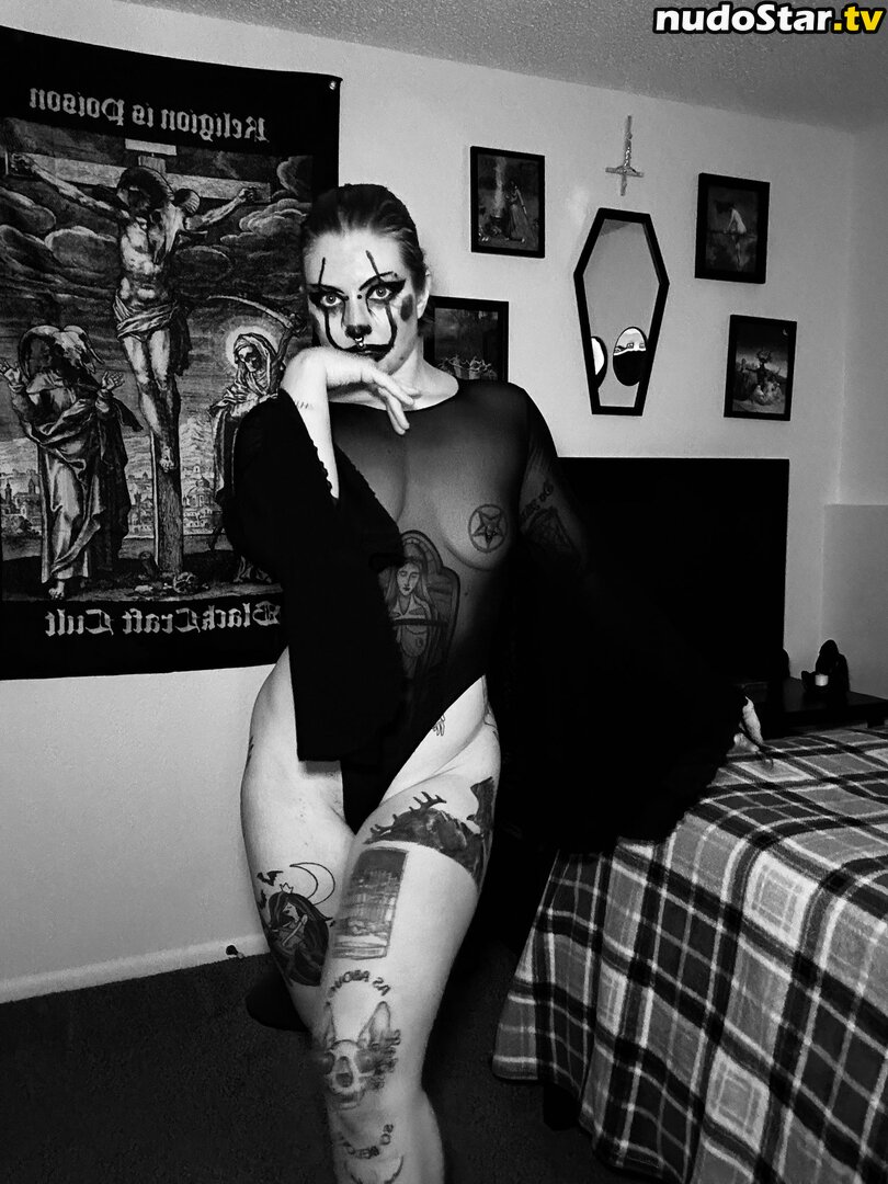 MarcelineVox / marceline_vox / satanscowgirl / satanscowgirl (Marci Nude OnlyFans Leaked Photo #10