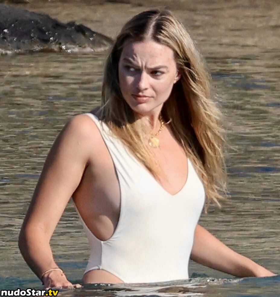 Margot Robbie / margotrobbieofficial Nude OnlyFans Leaked Photo #405