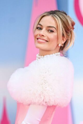 Margot Robbie