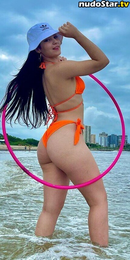 A moça dos Bambolês / Mari Robattini / marirobattini Nude OnlyFans Leaked Photo #3