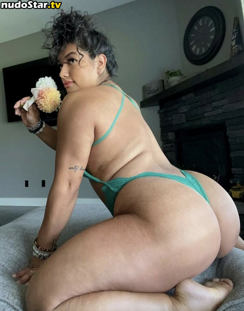 Mariissoll.fit Nude OnlyFans Leaked Photo #1