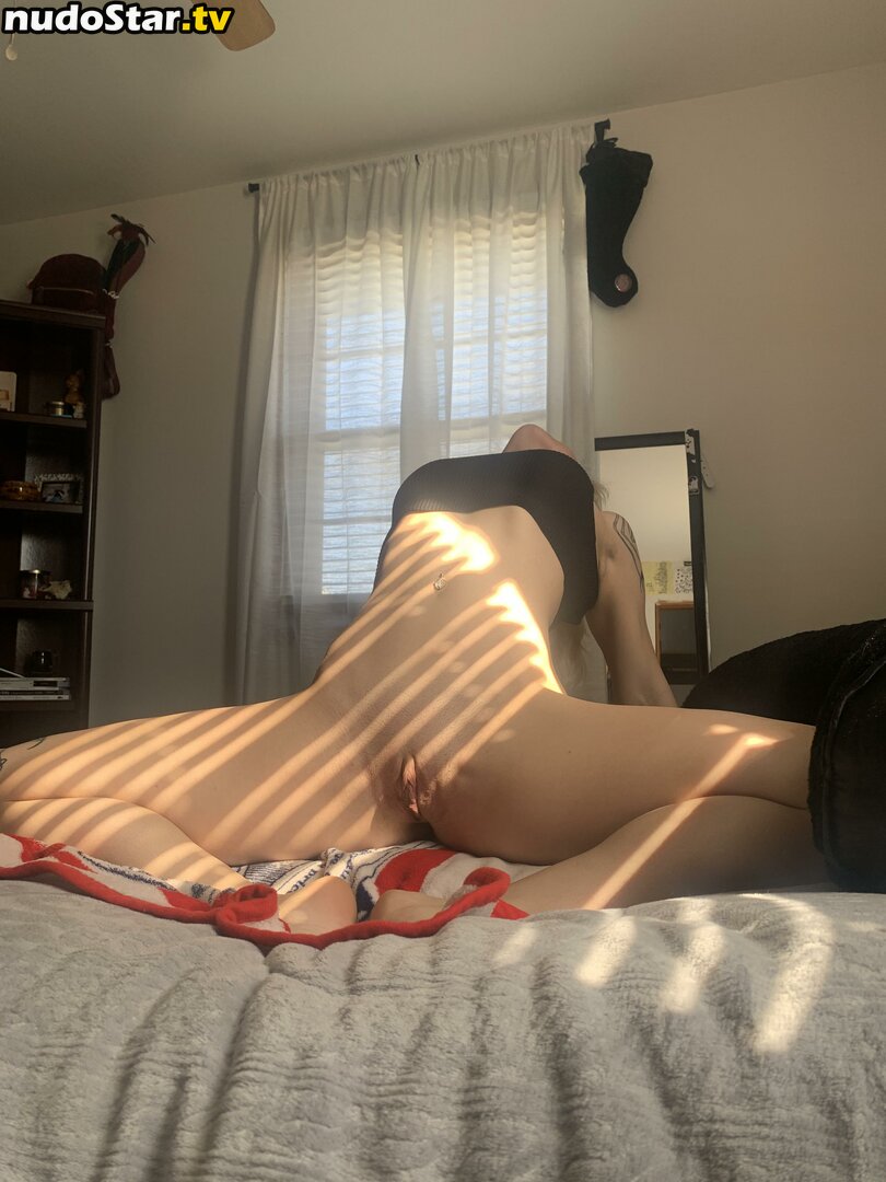 Marilynmariem / https: / marilyn.marie.sgh / marilynmarie_xo Nude OnlyFans Leaked Photo #9