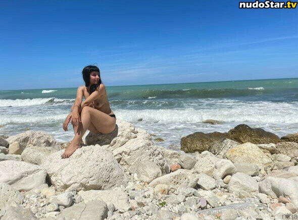 Marina Banfi / marinabanfi_ / u22566999 Nude OnlyFans Leaked Photo #14