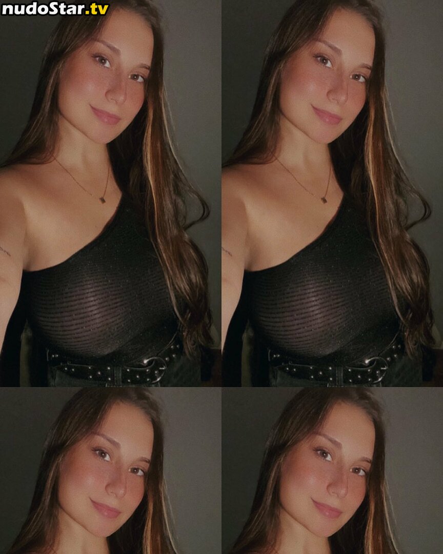 Martina B / enamartina / martina_1997 Nude OnlyFans Leaked Photo #16