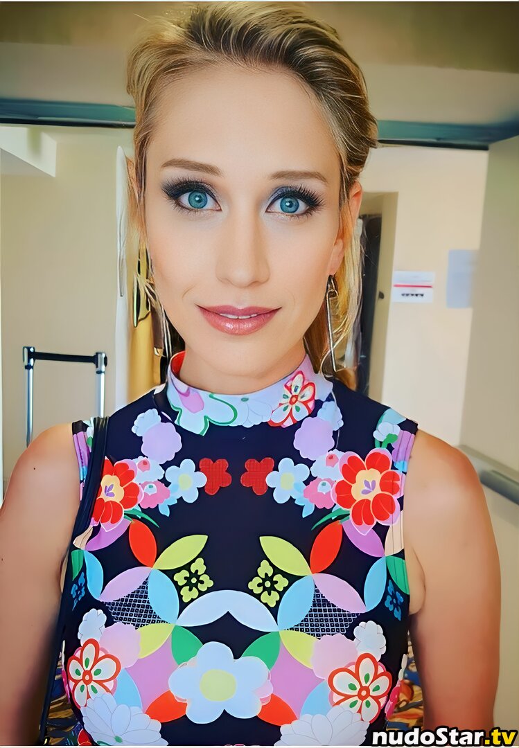 Maude Garrett / hurricanehub / maudegarrett Nude OnlyFans Leaked Photo #260