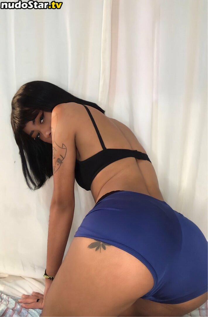 May Huanna / Mayhuanna / _huanna__ Nude OnlyFans Leaked Photo #9