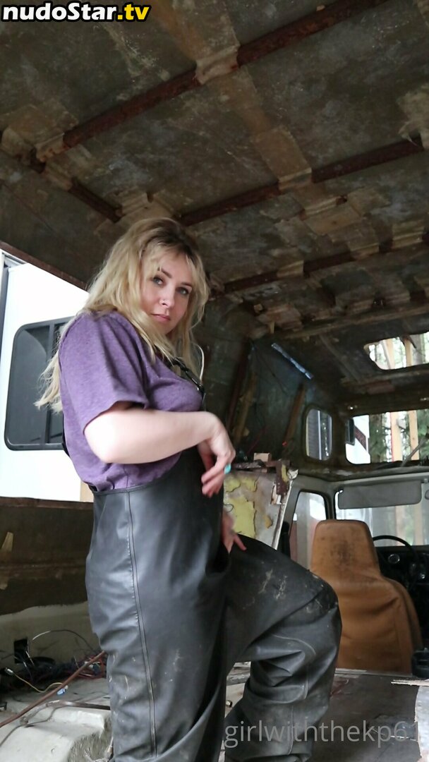 Mechanic Mommy / girlwiththekp61 / mechanicmommy / ostrichairlines Nude OnlyFans Leaked Photo #11